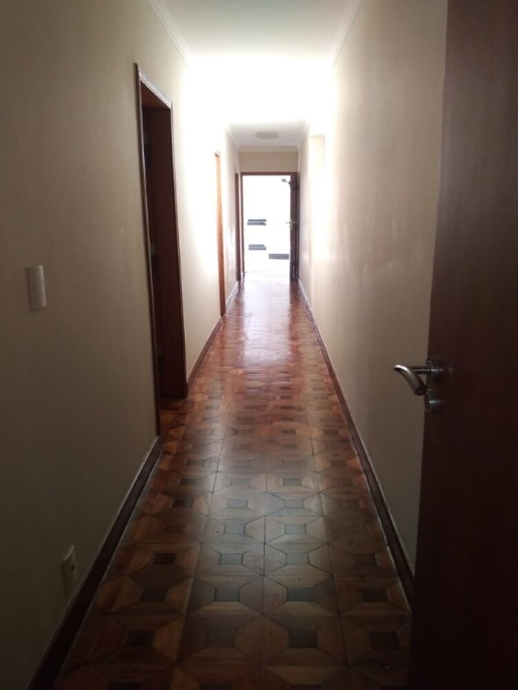Casa, 3 quartos, 250 m² - Foto 11