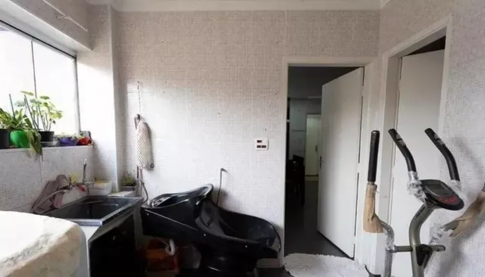 Apartamento à venda com 2 quartos, 96m² - Foto 1