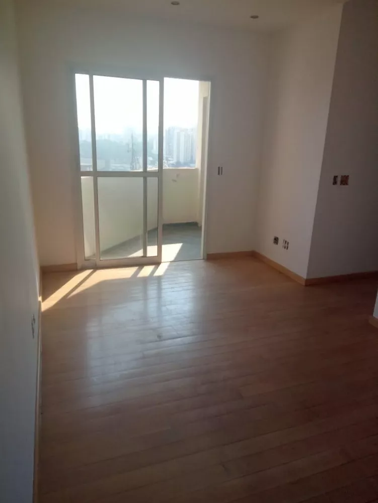 Apartamento à venda com 3 quartos, 67m² - Foto 3