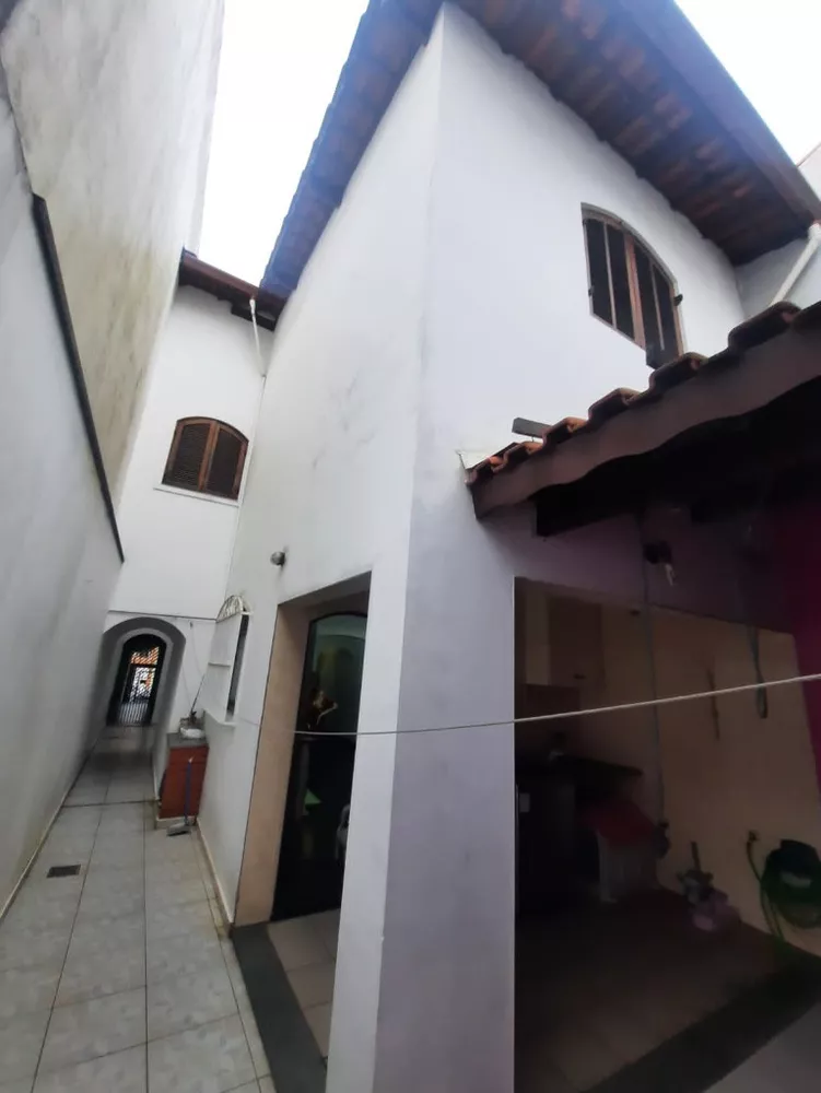 Casa, 3 quartos, 185 m² - Foto 2