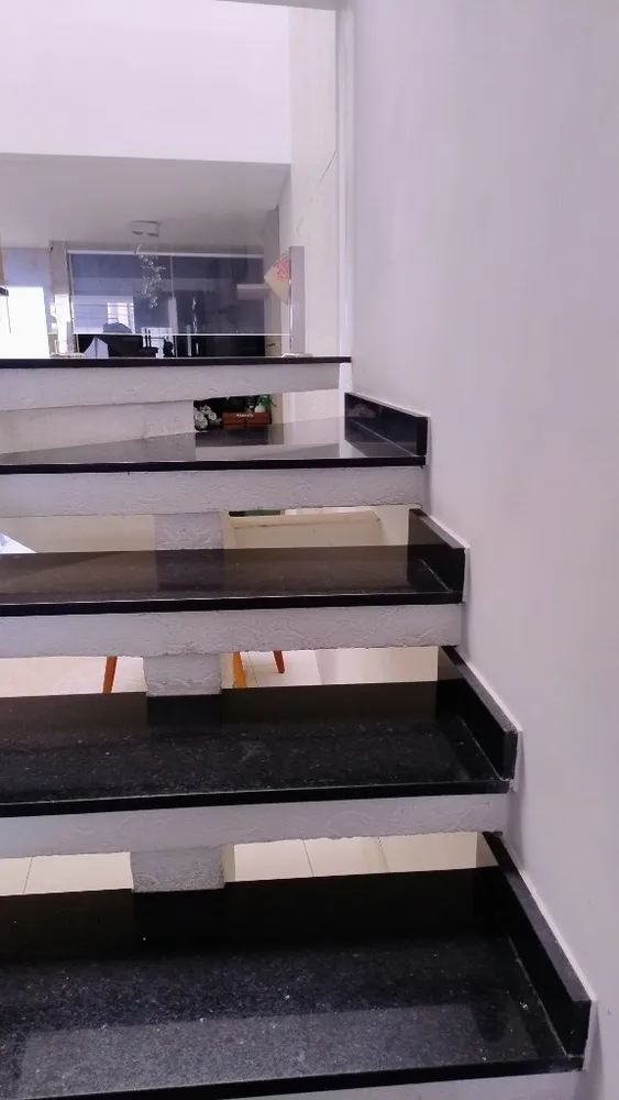 Casa, 3 quartos, 255 m² - Foto 4