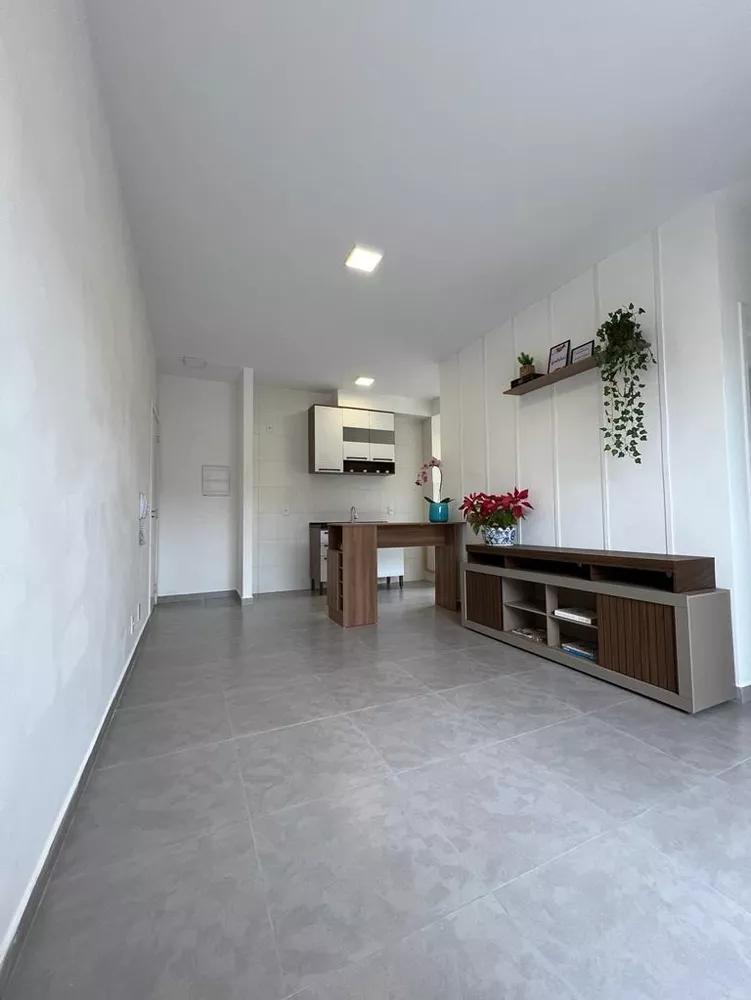 Apartamento à venda com 2 quartos, 76m² - Foto 8