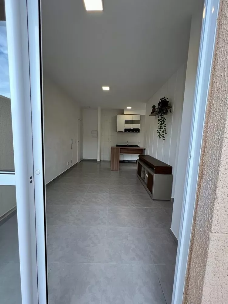 Apartamento à venda com 2 quartos, 76m² - Foto 5