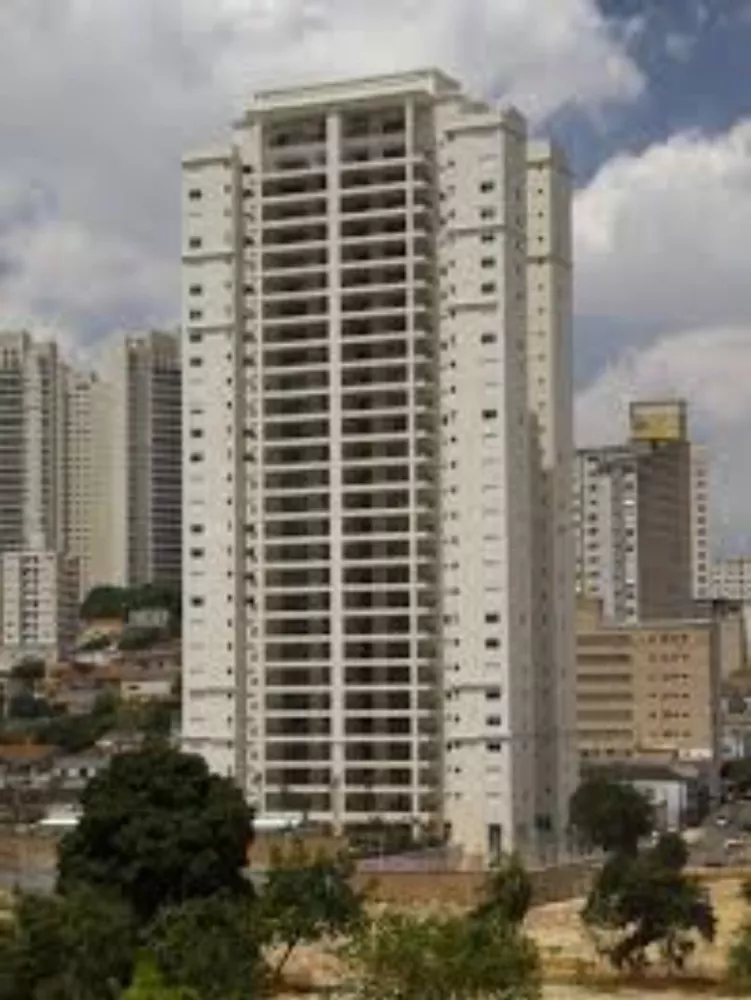 Apartamento à venda com 3 quartos, 192m² - Foto 1