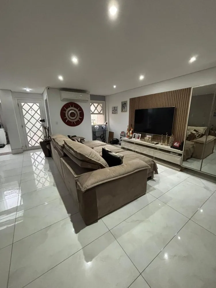 Casa, 4 quartos, 250 m² - Foto 3