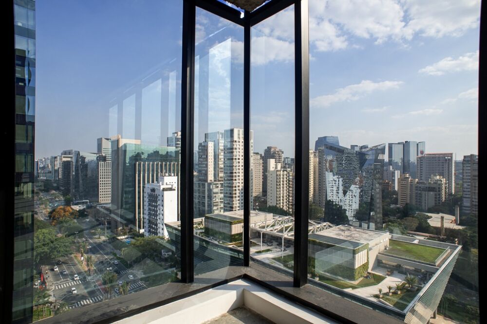 Loja-Salão, 1372 m² - Foto 1
