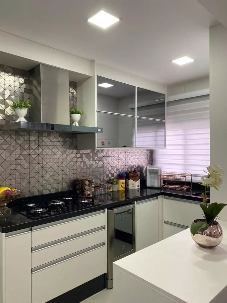 Apartamento à venda com 3 quartos, 103m² - Foto 5