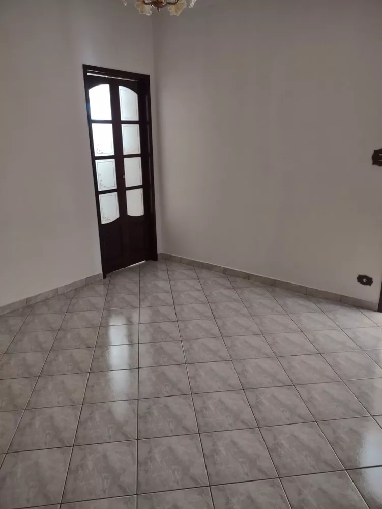 Casa à venda com 2 quartos, 115m² - Foto 5