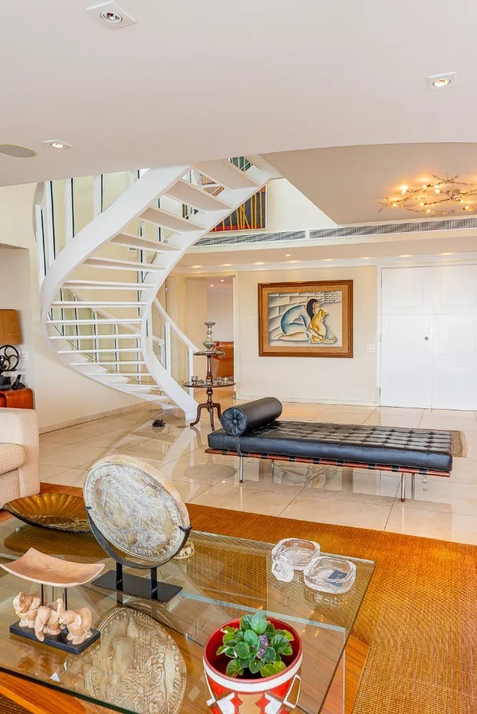Cobertura, 3 quartos, 847 m² - Foto 4