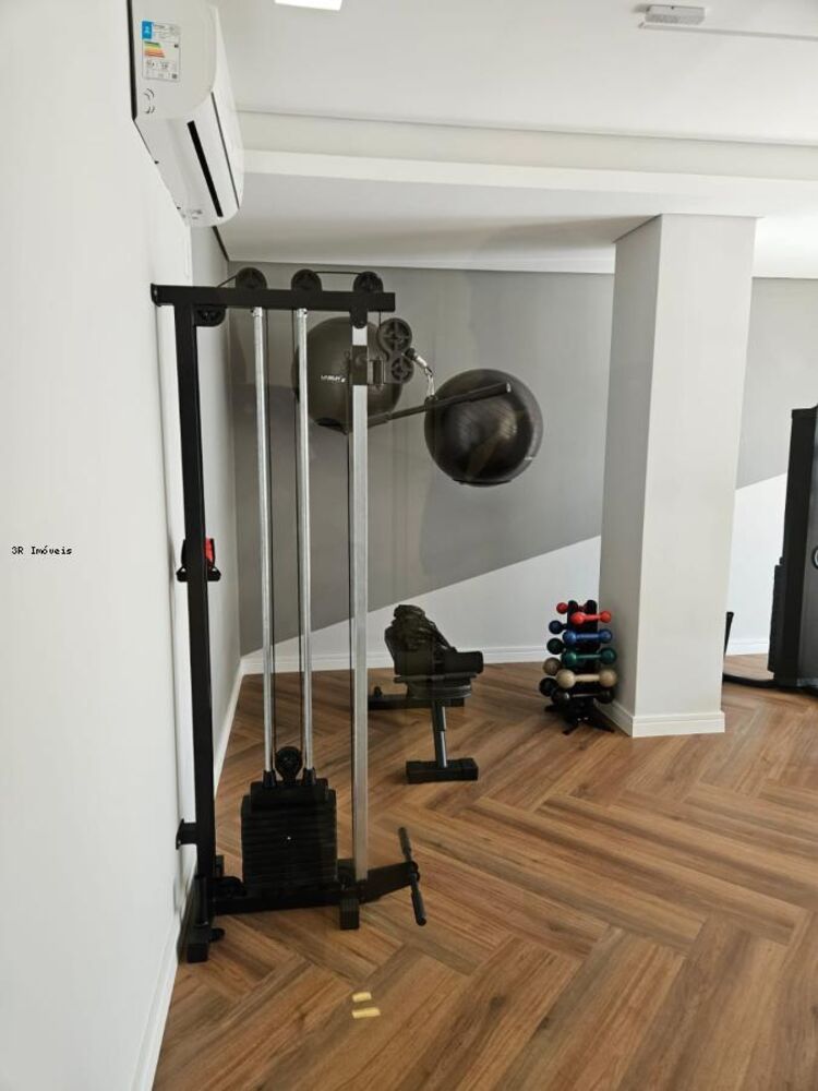 Apartamento para alugar com 2 quartos, 69m² - Foto 2