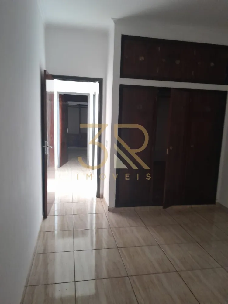Casa, 4 quartos, 206 m² - Foto 4