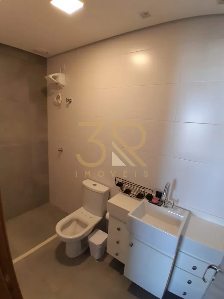 Casa, 4 quartos, 206 m² - Foto 2