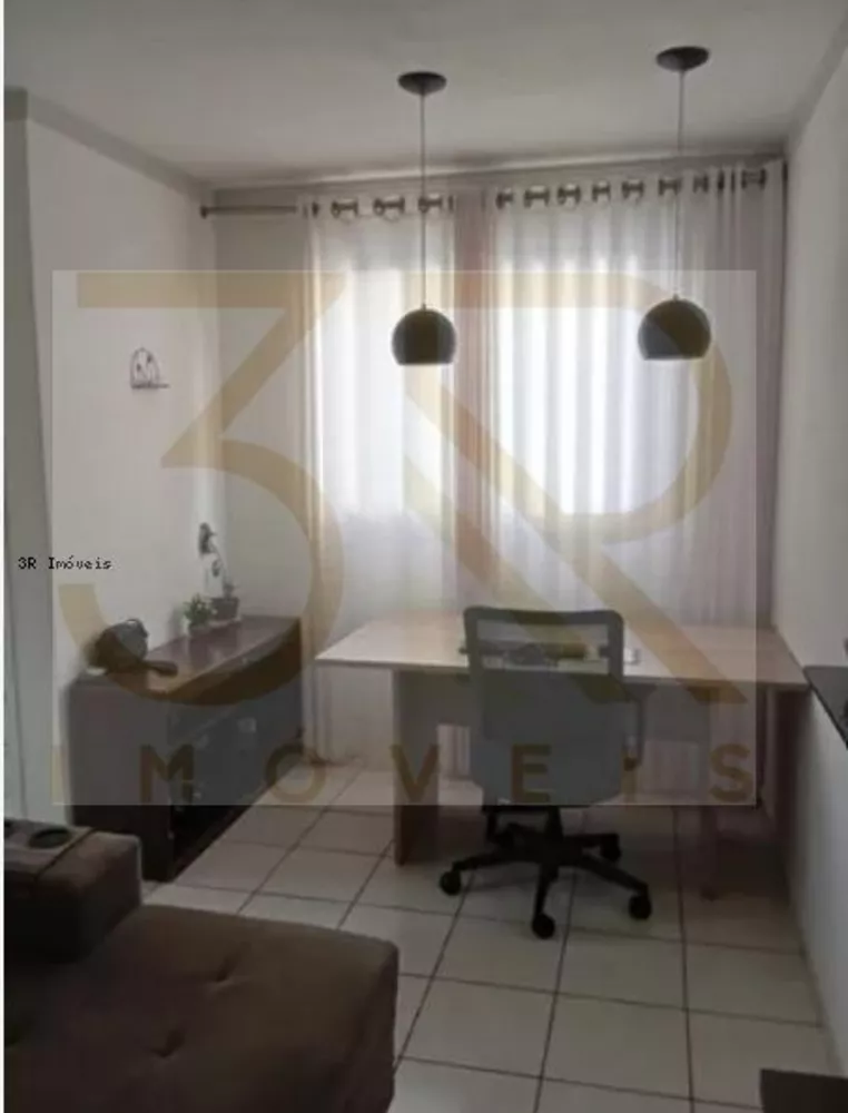 Apartamento à venda com 2 quartos, 46m² - Foto 1