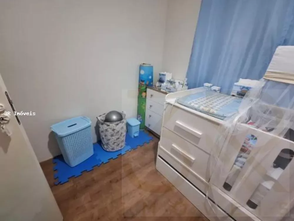 Casa de Condomínio à venda com 4 quartos, 200m² - Foto 6