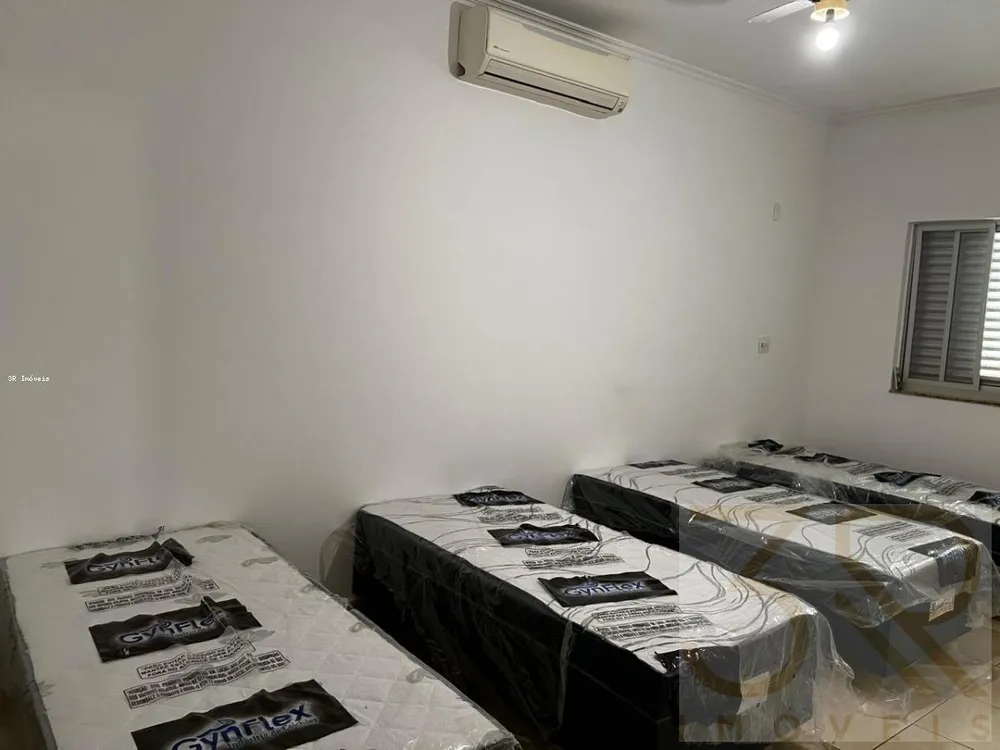 Casa, 3 quartos, 230 m² - Foto 9