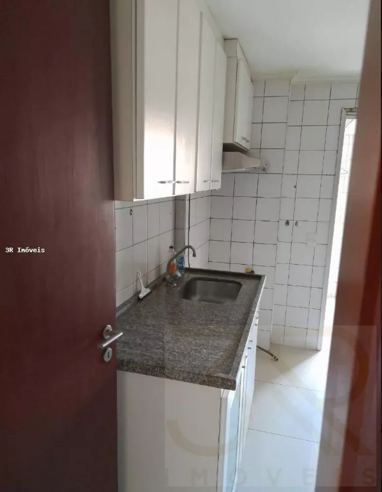 Apartamento à venda com 3 quartos, 122m² - Foto 4