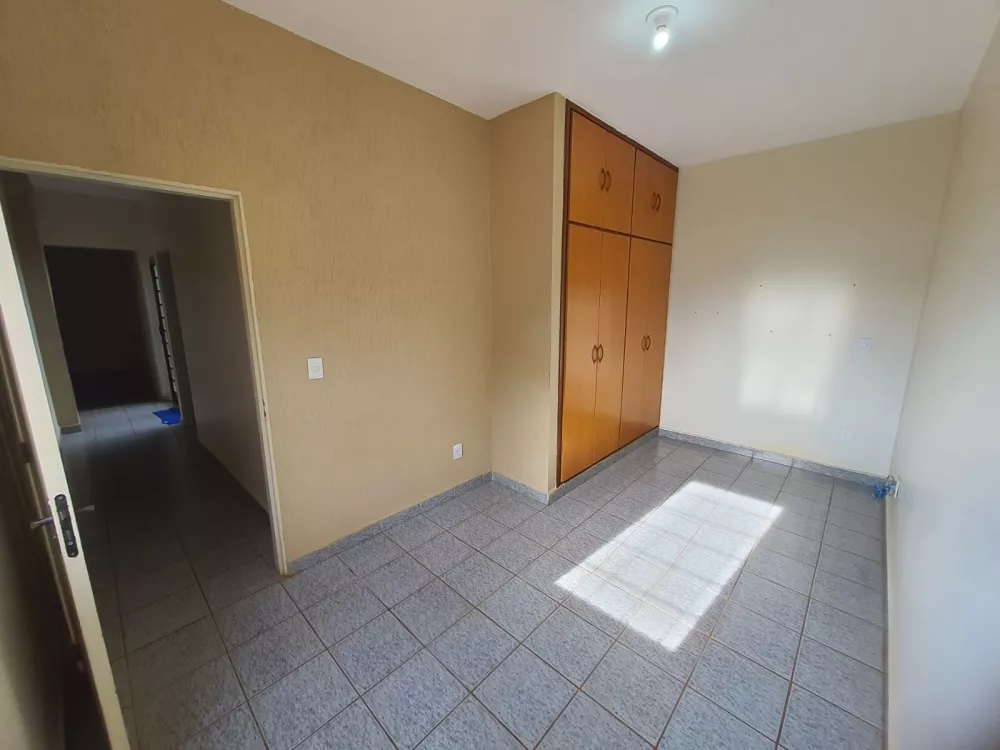 Sobrado, 5 quartos, 303 m² - Foto 1