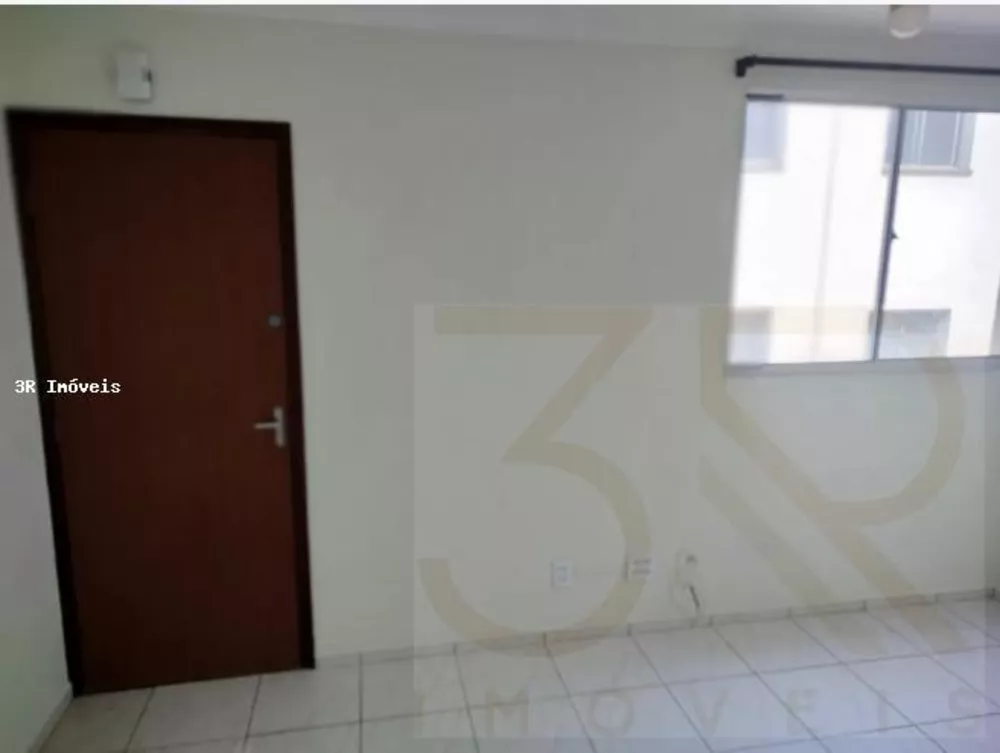 Apartamento à venda com 2 quartos, 65m² - Foto 2