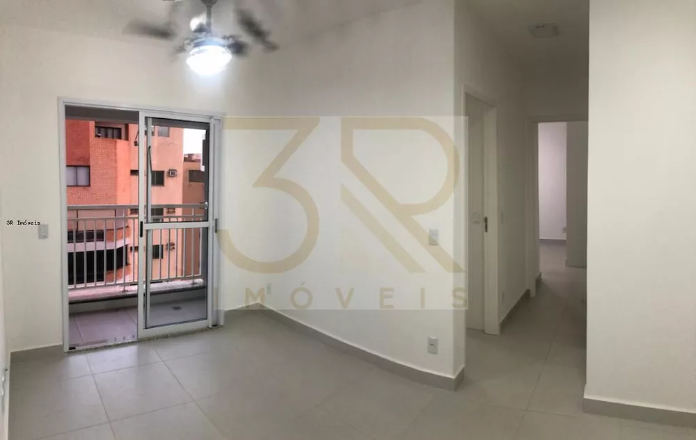 Apartamento à venda com 2 quartos, 61m² - Foto 2