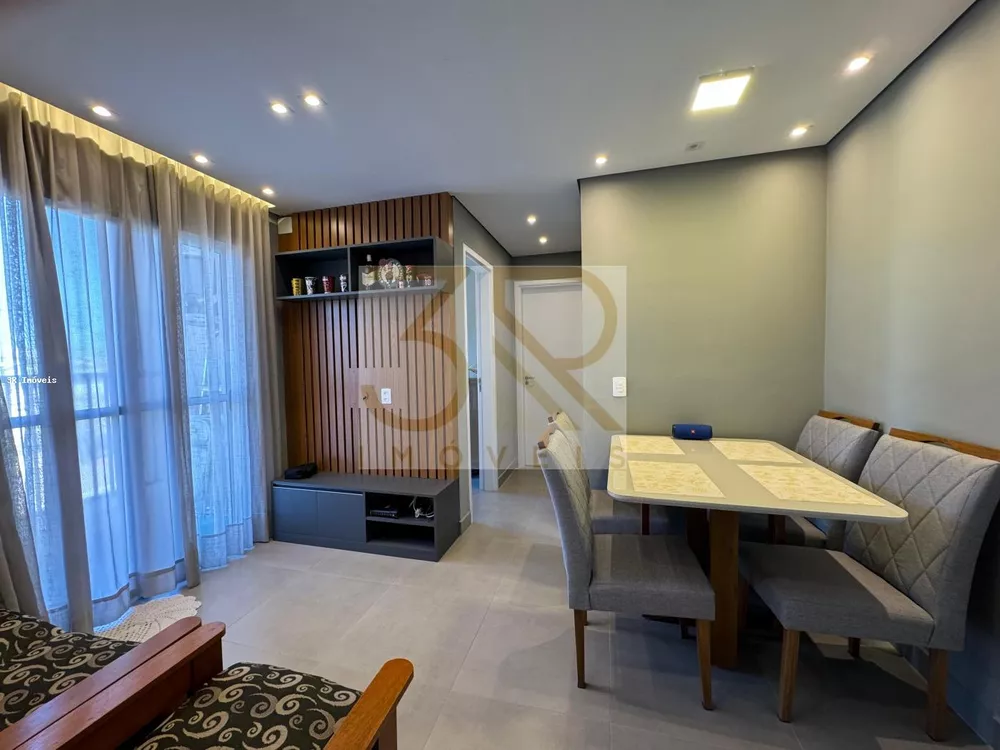 Apartamento à venda com 2 quartos, 45m² - Foto 4