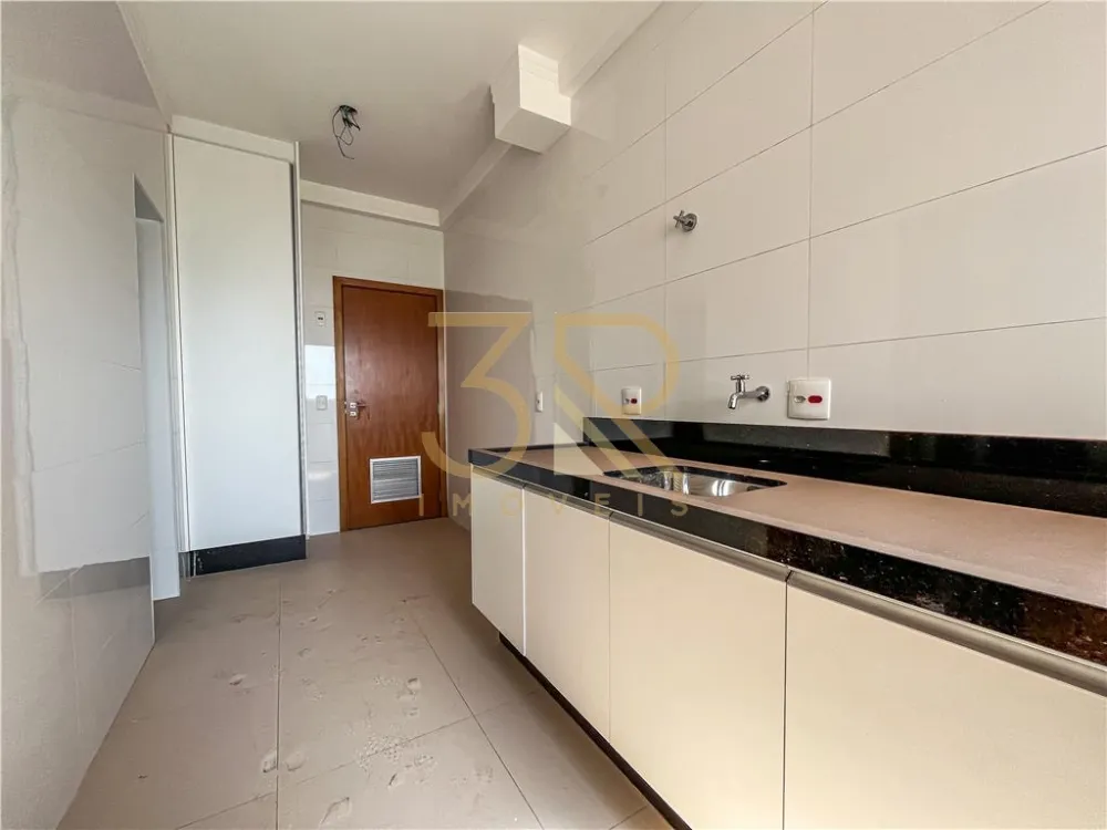 Apartamento, 3 quartos, 196 m² - Foto 3