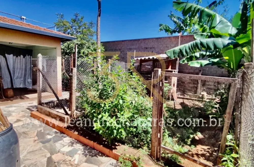 Chácara, 3 quartos, 1382 m² - Foto 11