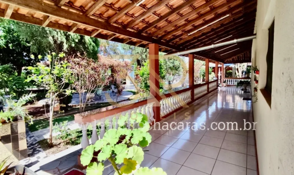 Chácara, 3 quartos, 1382 m² - Foto 6