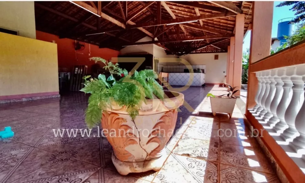 Chácara, 3 quartos, 1382 m² - Foto 3