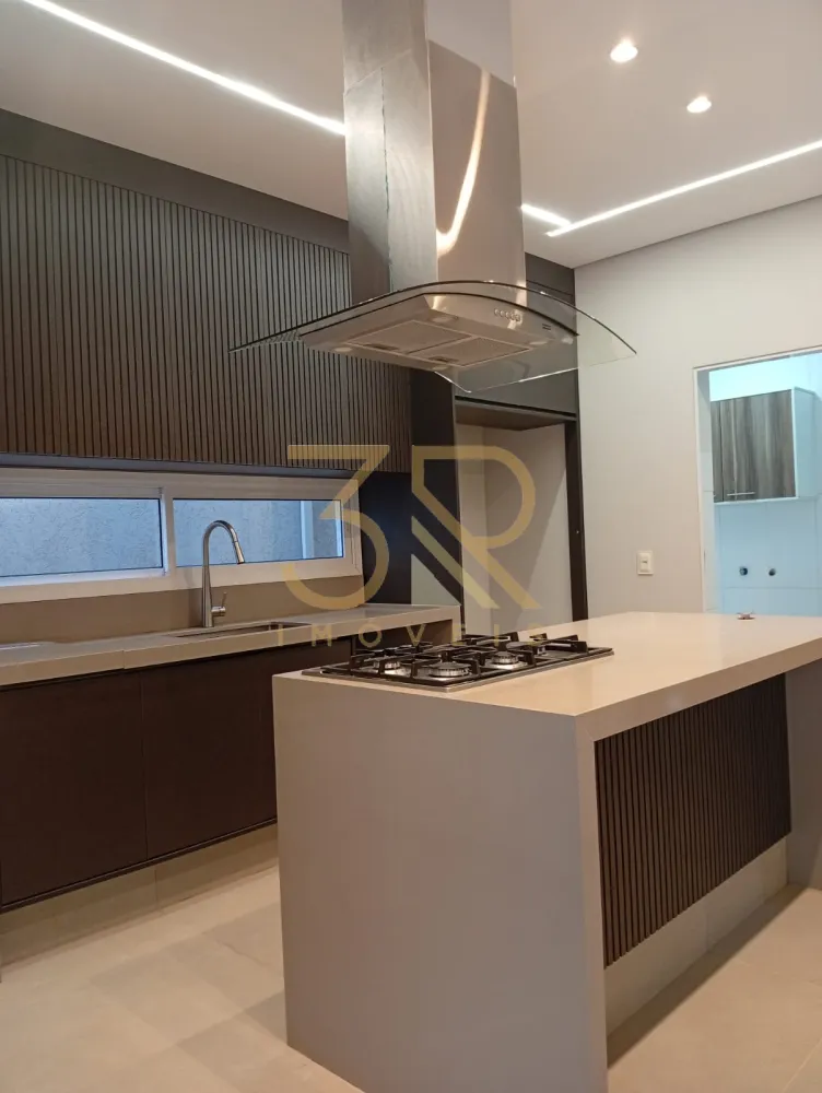 Apartamento, 3 quartos, 300 m² - Foto 1