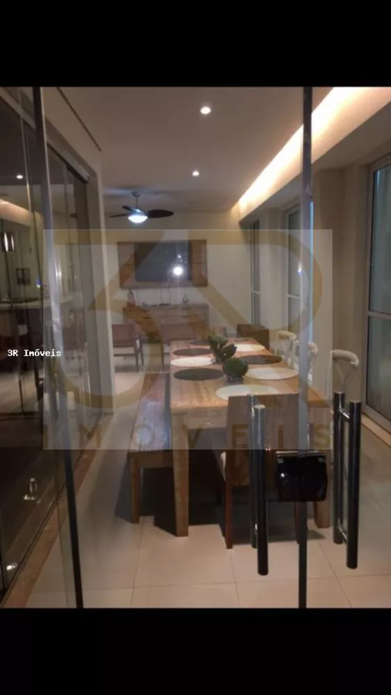 Casa à venda com 3 quartos, 289m² - Foto 3