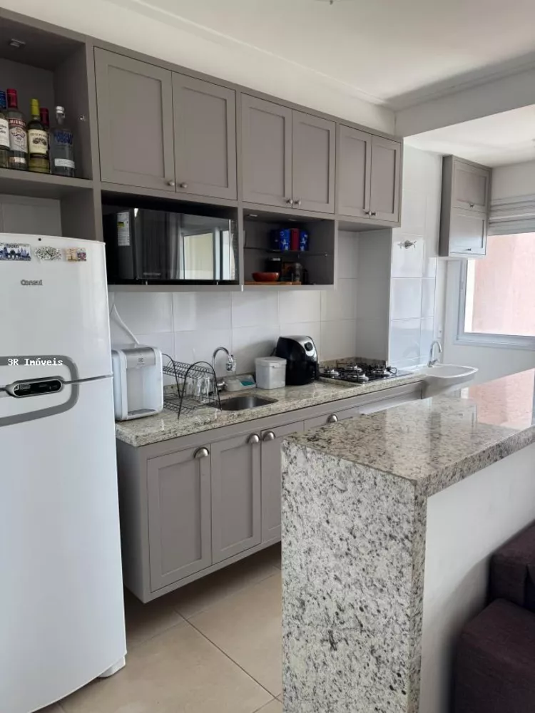 Apartamento à venda com 2 quartos, 58m² - Foto 1