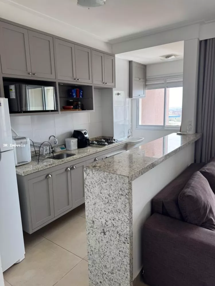 Apartamento à venda com 2 quartos, 58m² - Foto 2