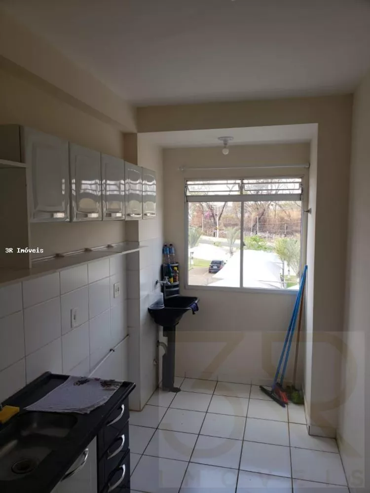 Apartamento à venda com 2 quartos, 46m² - Foto 4