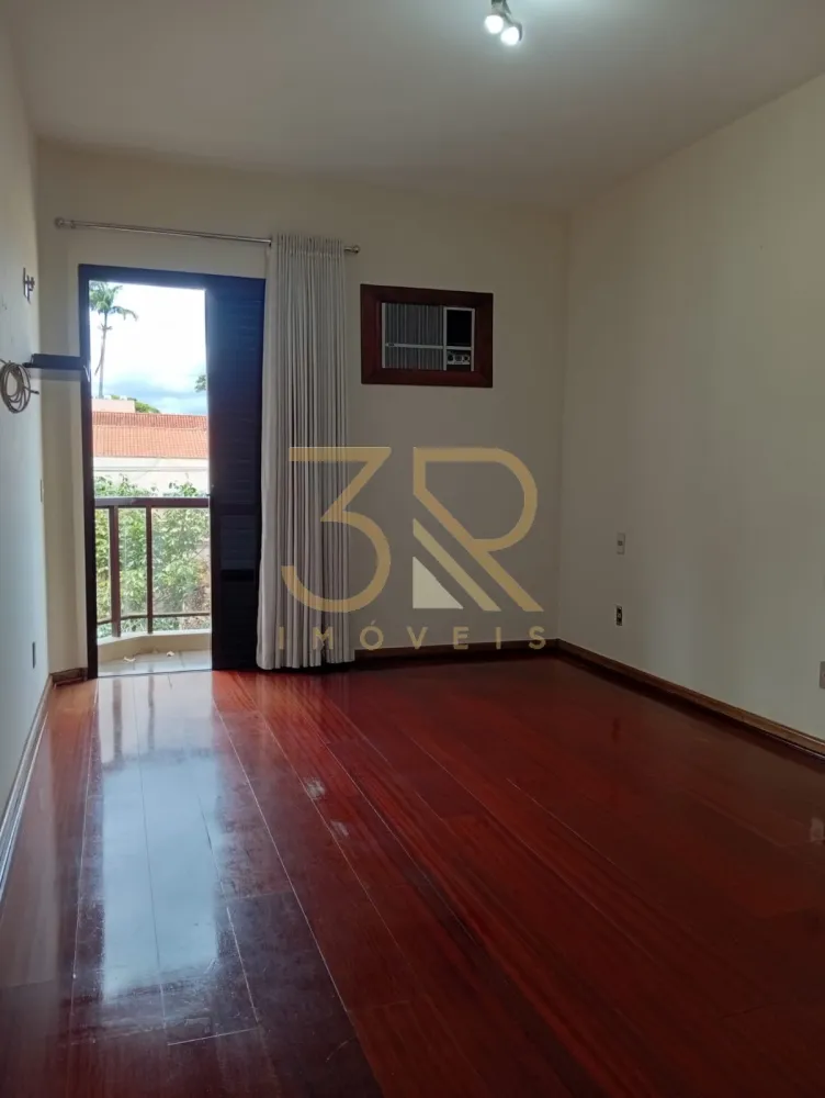Apartamento, 3 quartos, 231 m² - Foto 2