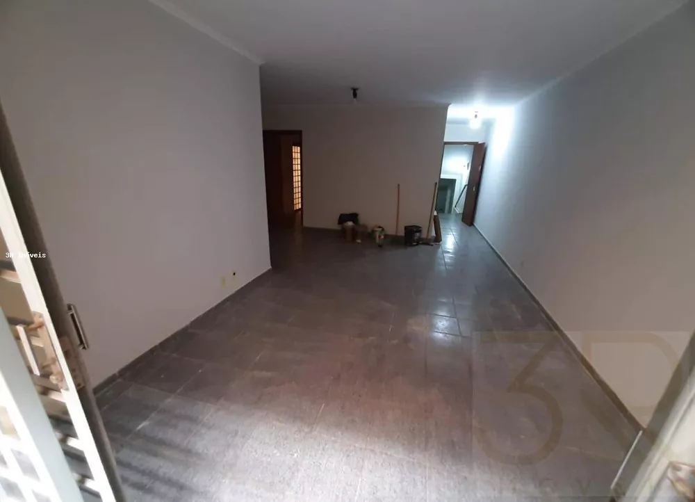 Apartamento à venda com 3 quartos, 103m² - Foto 2