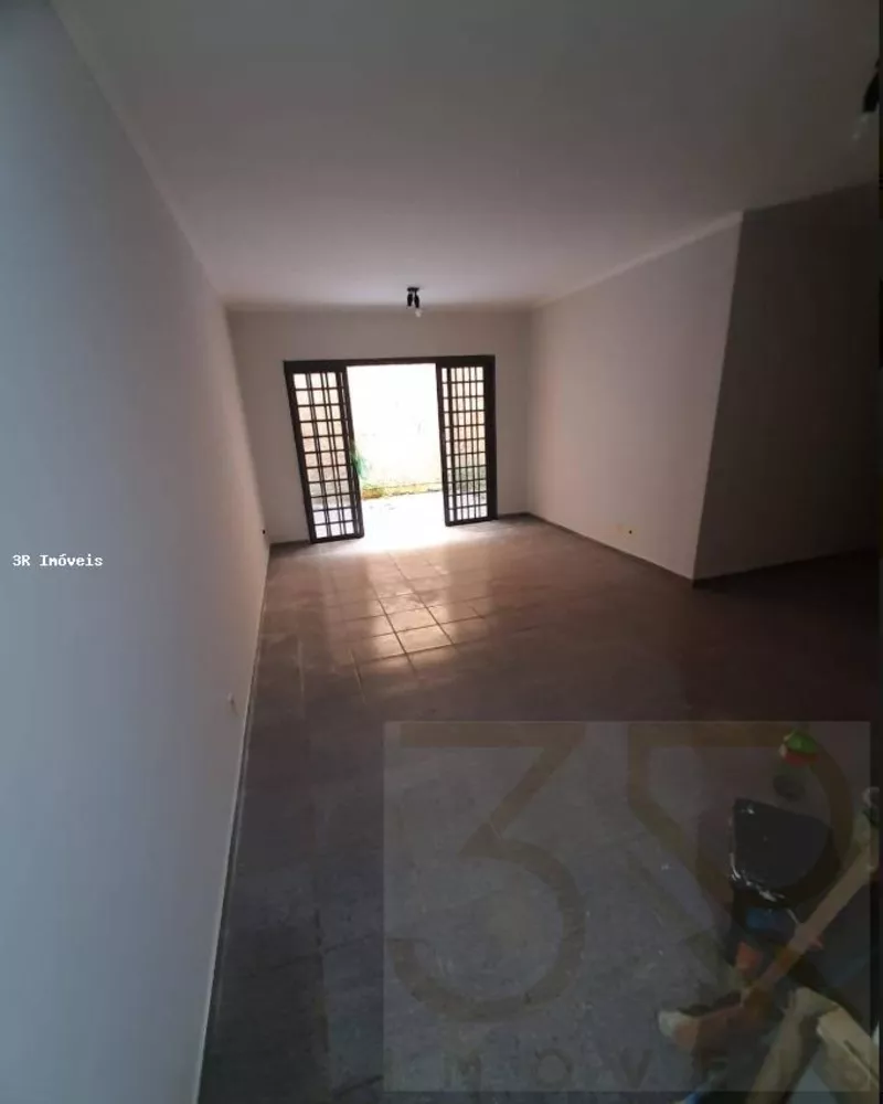 Apartamento à venda com 3 quartos, 103m² - Foto 3