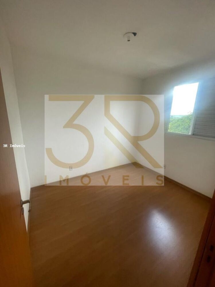 Apartamento para alugar com 2 quartos, 41m² - Foto 3