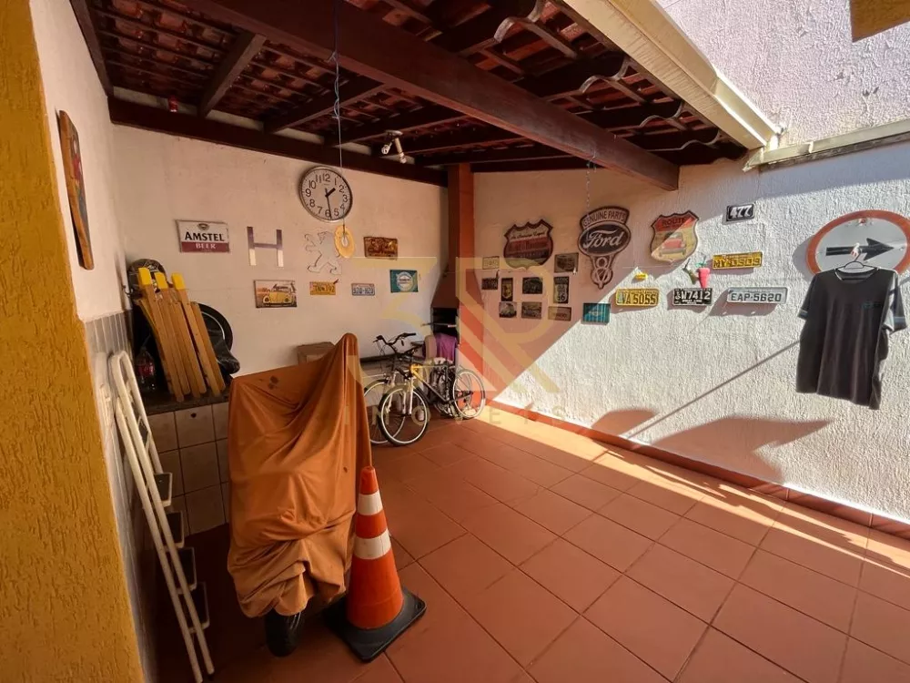 Casa, 3 quartos, 180 m² - Foto 1