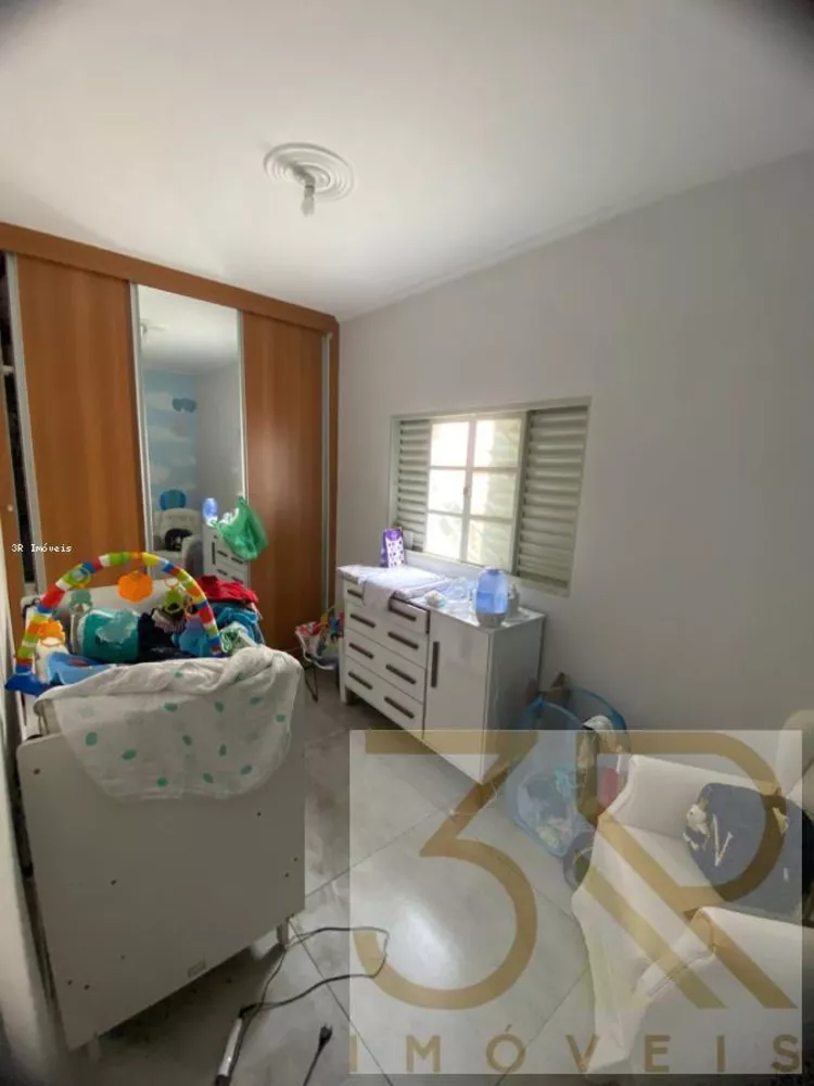 Casa à venda com 2 quartos, 150m² - Foto 5