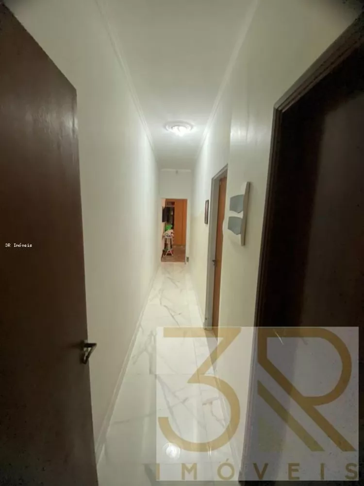 Casa à venda com 2 quartos, 150m² - Foto 7