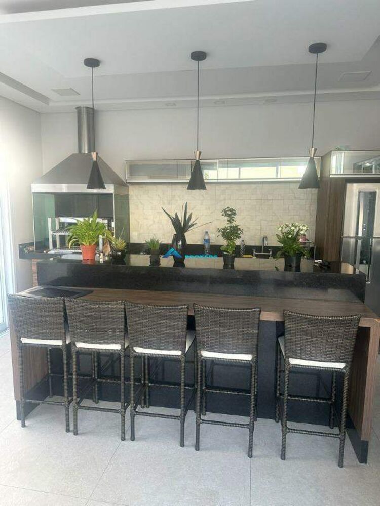 Casa de Condomínio à venda com 3 quartos, 290m² - Foto 6