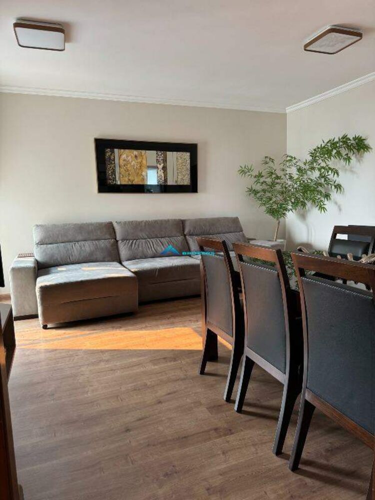 Apartamento à venda com 3 quartos, 92m² - Foto 1