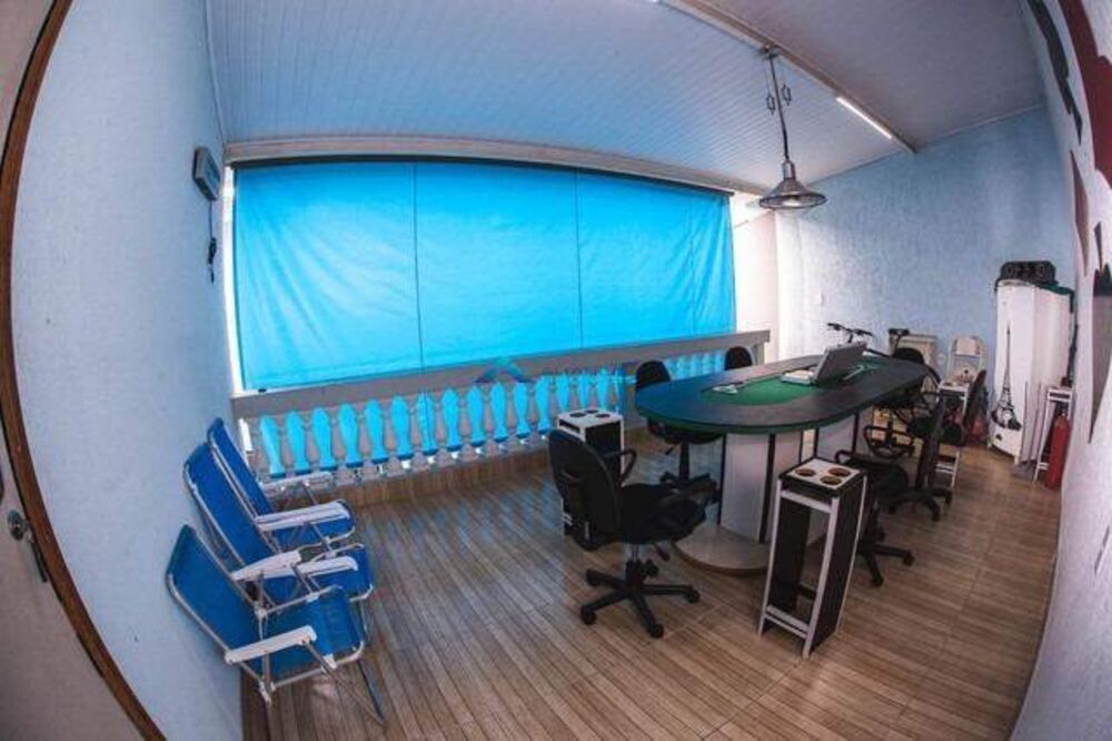 Casa à venda com 2 quartos, 350m² - Foto 10