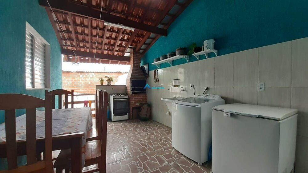 Casa à venda com 4 quartos, 124m² - Foto 9