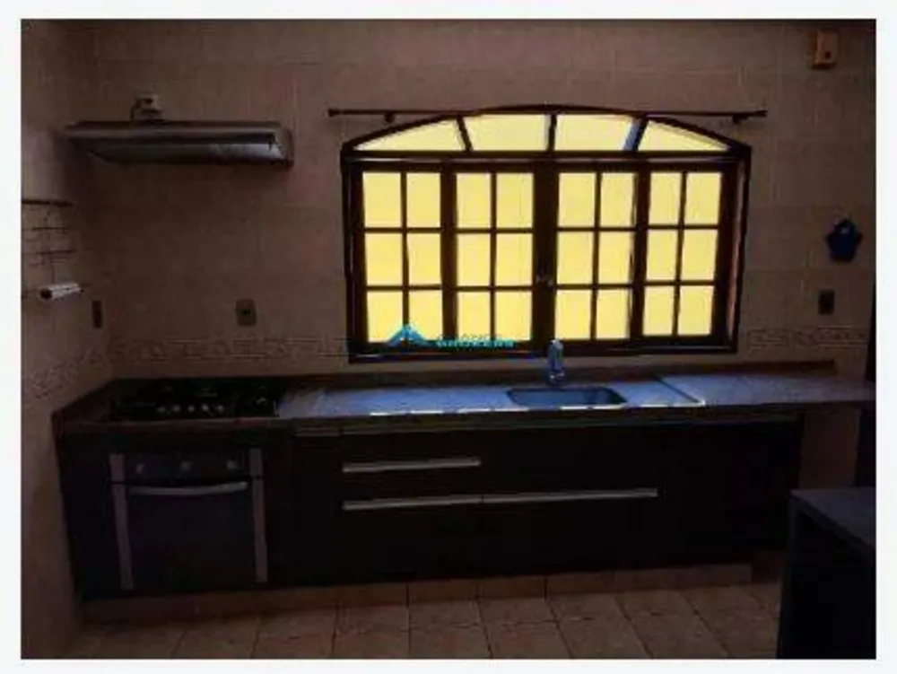 Casa, 3 quartos, 190 m² - Foto 6