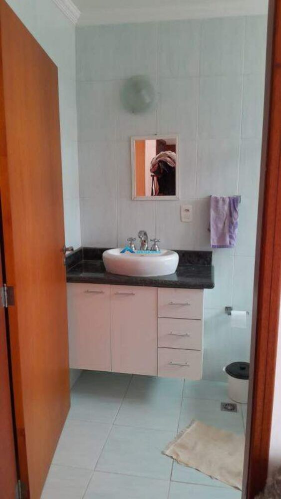 Casa, 3 quartos, 250 m² - Foto 8