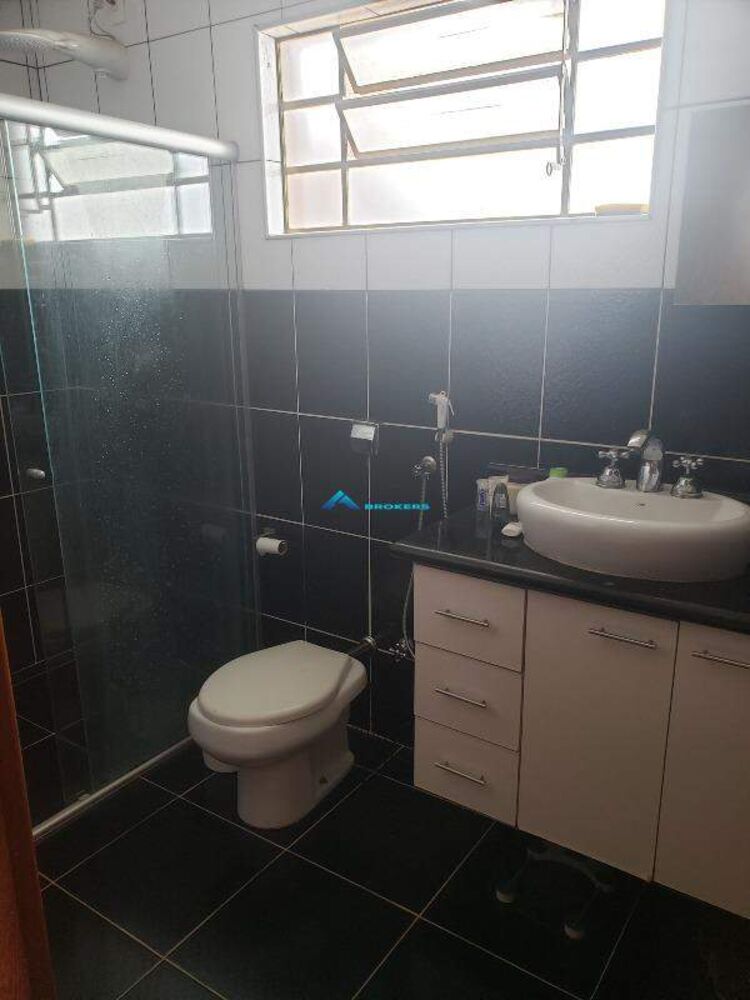 Casa, 3 quartos, 250 m² - Foto 17