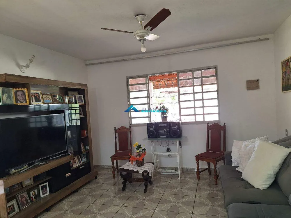 Chácara, 2 quartos, 709 m² - Foto 10