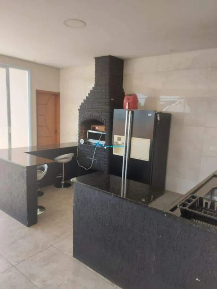 Casa, 3 quartos, 210 m² - Foto 26