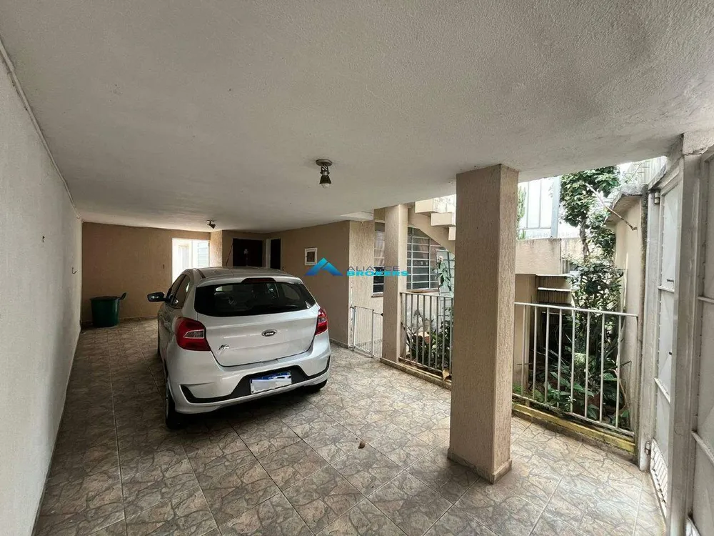 Casa, 5 quartos, 277 m² - Foto 1